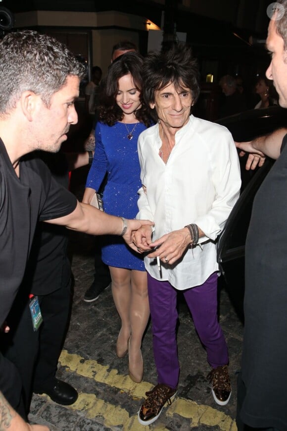 Sally Humphreys, Ronnie Wood - Après avoir donné le 13 juillet 2013 un concert avec son groupe The Rolling Stones à Hyde Park à Londres, Mick Jagger a fêté son 70e anniversaire au club privé Loulou.