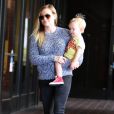 Hilary Duff emmène son fils Luca à l'atelier "Babies First Class" à Sherman Oaks, le 26 juin 2013.