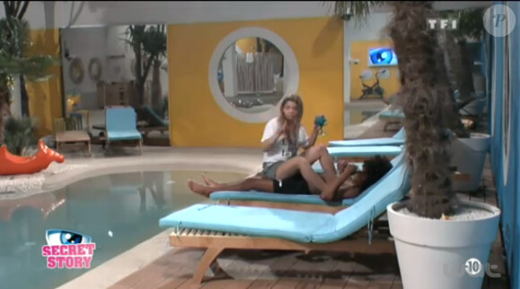 Clara se rapproche de Jamel en l'absence de Gautier, le samedi 20 juillet dans Secret Story 7.