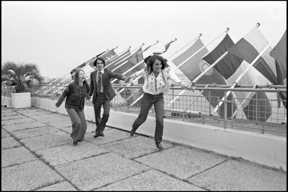 Françoise Lebrun, Jean-Pierre Léaud et Bernadette Lafont lors du Festival de Cannes 1973 pour défendre La Maman et la putain