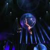 Emilia Ariata dans The Best : Le meilleur artiste sur TF1, le vendredi 2 août 2013.
