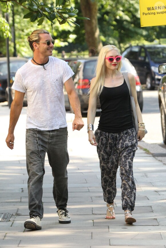 Gwen Stefani et son mari Gavin Rossdale emmenent leurs enfants Zuma et Kingston au zoo à Londres, le 1er août 2013.