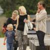 Gwen Stefani, son mari Gavin Rossdale et leurs enfants Kingston et Zuma poursuivent leur visite des lieux symboliques de Londres, le 2 août 2013.