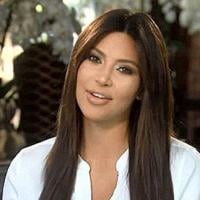 Kim Kardashian déjà amincie : Première apparition de la star depuis bébé !