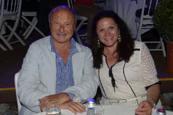 Jean-Pierre Tuveri, le maire de Saint-Tropez, et sa femme Cécilia lors de la soirée Fight Night au coeur de la citadelle de Saint-Tropez, le 4 août 2013