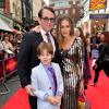 Sarah Jessica Parker, sobn époux  Matthew Broderick et leur fils James à la première de la comédie musicale Charlie and the Chocolate Factory, à Londres le 25 juin 2013.