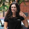 Kelly Brook sur le tournage de la série Taking Stock dans le nord de Londres. Le 2 juillet 2013.