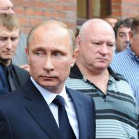 Vladimir Poutine : Très ému aux obsèques de son ex-prof de judo...