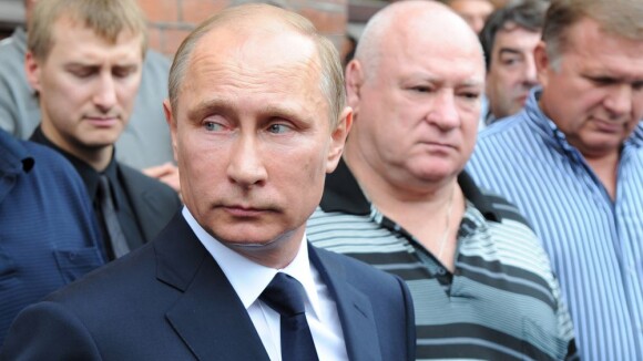 Vladimir Poutine : Très ému aux obsèques de son ex-prof de judo...