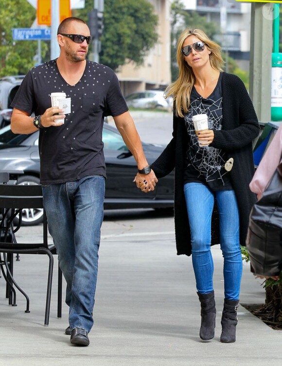 Heidi Klum et Martin Kirsten se promènent à Brentwood, le 10 août 2013.