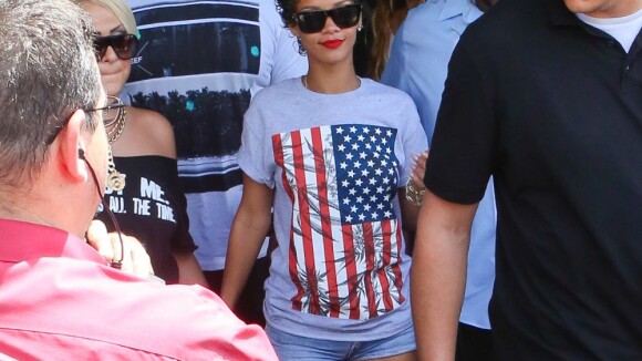 Rihanna : Ravissante et détendue pour poursuivre ses vacances