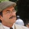 Exclusif - Bernard Montiel tourne le nouveau film du réalisateur Mohammed Lakhdar Hamina, qui a pour titre provisoire "Le crépuscule des ombres". L'acteur joue le rôle d'un instituteur dans les années 30, qui embarque ses élèves à Alger, nouvelle colonie francaise.