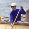 Exclusif - Charlize Theron en pleine balade lors de ses vacances à Hawaï, le 13 août 2013.