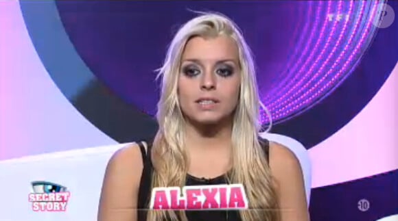Alexia dans la quotidienne de Secret Story 7 sur TF1 le vendredi 30 août 2013