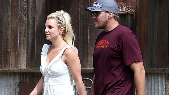 Britney Spears : Sortie en trio avec sa maman et son amoureux David