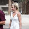 Britney Spears de sortie avec sa maman et son chéri, David Lucado, le 31 août 2013 à Calabasas (Los Angeles).