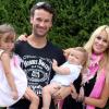 Exclusif - L'ancien joueur de tennis espagnol Carlos Moya fête ses 37 ans avec sa femme Carolina Cerezuela et leurs deux enfants à Majorque en Espagne le 27 août 2013.