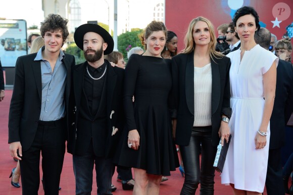 Vincent Lacoste, Woodkid, Valérie Donzelli, Géraldine Maillet et Laurence Arné lors de la cérémonie de clôture du 39e festival du cinéma américain de Deauville, le 7 septembre 2013