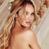Candice Swanepoel, craquante et topless pour Victoria's Secret.