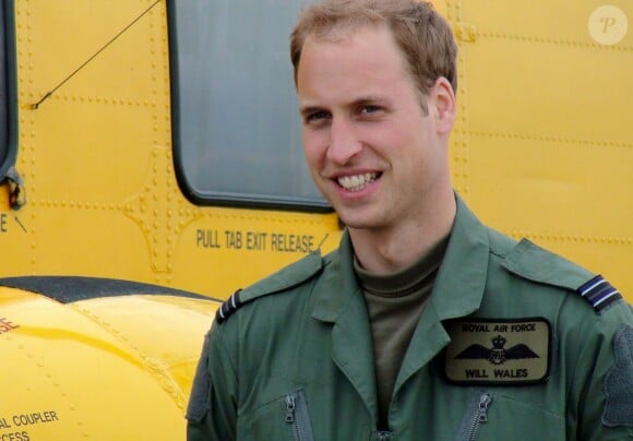 Le prince William en 2010, promu au 22e escadron de recherche et de sauvetage de la RAF