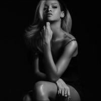 Rihanna : Parfum, ligne de vêtements et show télé pour une rentrée sexy