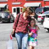 Jennifer Garner et sa fille aînée Violet, à Brentwood le 14 septembre 2013