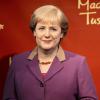 La nouvelle statue d'Angela Merkel a fait son entrée au musée Madame Tussauds de Berlin, le 19 septembre 2013.