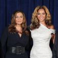 Tina Knowles et Beyoncé Knowles lors d'un événement à Brooklyn, New York, le 5 mars 2010.