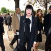 Chantal Thomass arrive à l'Espace Éphémère du Jardin des Tuileries pour assister au défilé Elie Saab printemps-été 2014. Paris, le 30 septembre 2013.
