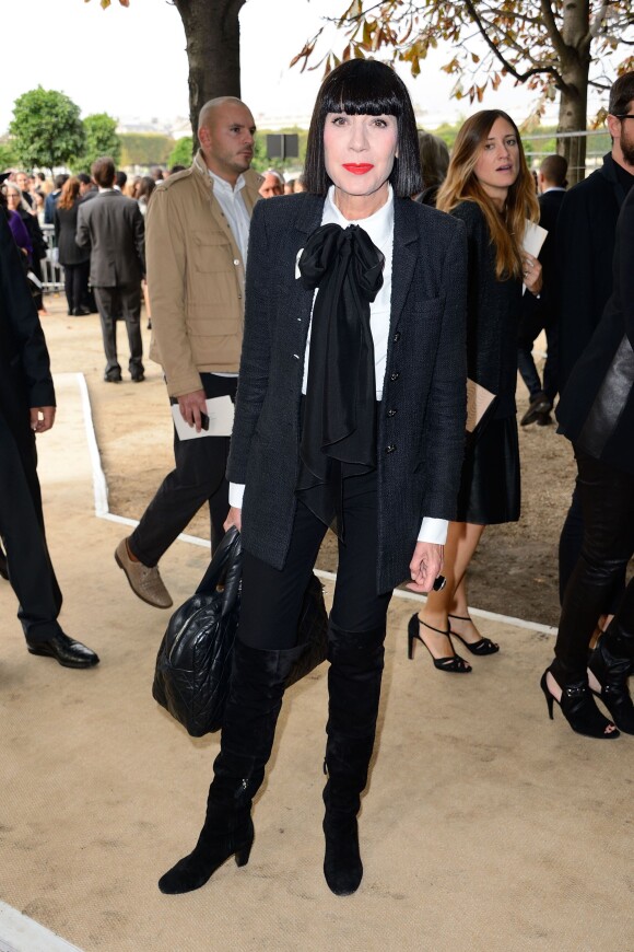 Chantal Thomass arrive à l'Espace Éphémère du Jardin des Tuileries pour assister au défilé Elie Saab printemps-été 2014. Paris, le 30 septembre 2013.