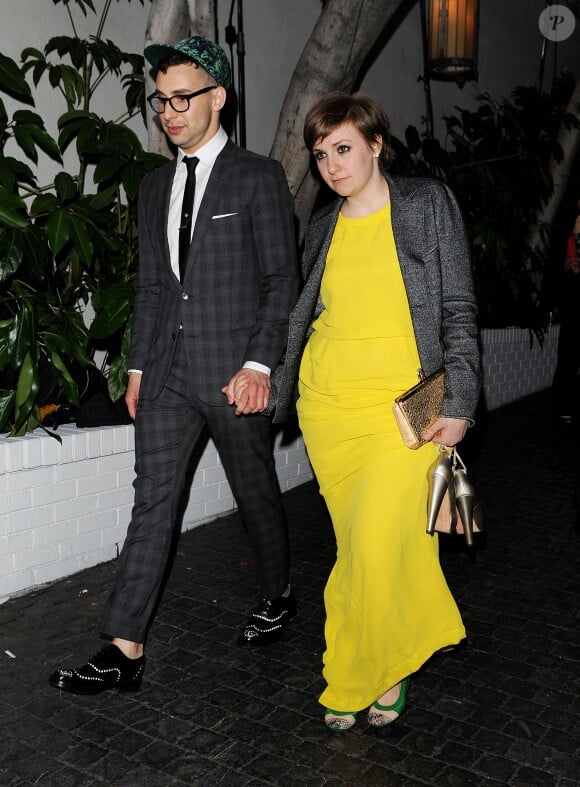 Lena Dunham et son boyfriend Jack Antonoff à Los Angeles, le 10 février 2013.