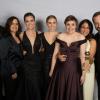Lena Dunham et toute l'équipe de "Girls" lors des Golden Globe Awards à Beverly Hills, le 13 janvier 2013.