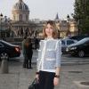 Sofia Coppola arrive au défilé Louis Vuitton le 2 octobre 2013