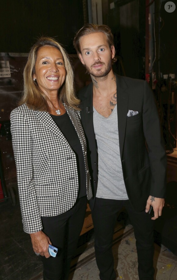 Nicole Coullier et M. Pokora à l'enregistrement de l'émission Vivement Dimanche, à Paris, le 18 septembre 2013.