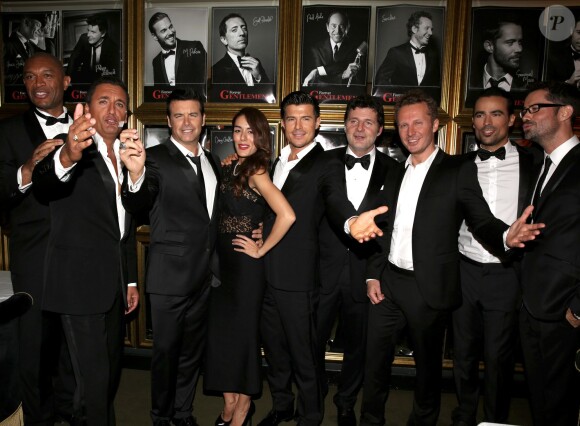 Bruce Johnson, Dany Brillant, Roch Voisine, Sofia Essaidi, Vincent Niclo, Philippe Lellouche, Sinclair et Damien Sargue à la soirée de lancement de l'album "Forever Gentlemen", à l'Hôtel Particulier à Paris. Le 2 octobre 2013.