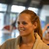 Laure Manaudou, à l'invitation de son partenaire Swind/Topsec Equipement pour lequel elle signe une gamme de maillots de bain, donnait au centre aquatique d'Alfortville le 5 octobre 2013 un cours d'aquazumba, suivi d'une initiation d'aqua stand-up paddle et une sénce de dédicaces.