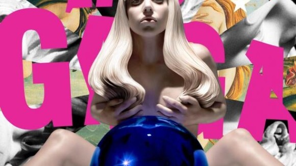 Lady Gaga transformée en statue par Jeff Koons pour ''ARTPOP''
