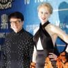 Jackie Chan et Nicole Kidman lors de la cérémonie des Huading Awards à Macao., le 7 octobre 2013.