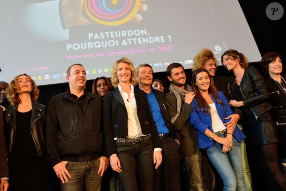 Les stars mobilisées lors de la conférence de presse Pasteurdon à Paris, le 10 octobre 2013.