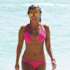 Sylvie van der Vaart et sa silhouette parfaite du côté de Miami le 10 octobre 2013