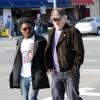 Steven Spielberg et son fils Theo, à New York, le 3 avril 2010.
