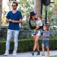 Kourtney Kardashian et Scott Disick avec leurs enfants Mason et Penelope se rendent au Toscanova Restaurant à Calabasas, le 12 octobre 2013.