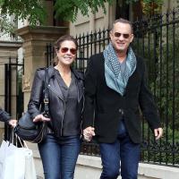 Tom Hanks et sa femme Rita : Amoureux et heureux dans les rues de Paris