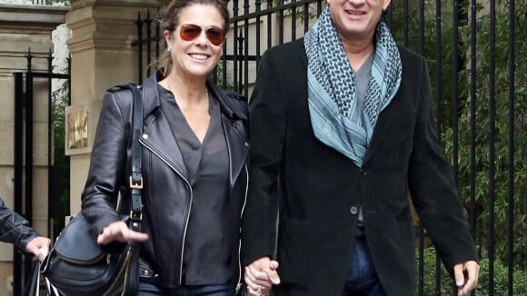 Tom Hanks et sa femme Rita : Amoureux et heureux dans les rues de Paris
