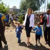 Valérie Trierweiler visite l'orphelinat Soweto Kliptown Youth (SKY) à Soweto, le 15 octobre 2013.