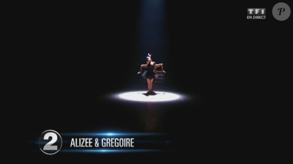 Alizée et Grégoire Lyonnet - Quatrième prime de "Danse avec les stars 4" sur TF1. Le 19 octobre 2013.