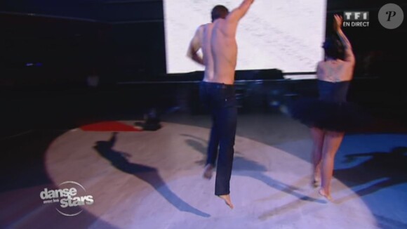 Alizée et Grégoire Lyonnet - Quatrième prime de "Danse avec les stars 4" sur TF1. Le 19 octobre 2013.