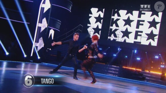 Keen'V et Fauve Hautot - Quatrième prime de "Danse avec les stars 4" sur TF1. Le 19 octobre 2013.