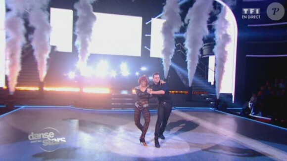 Keen'V et Fauve Hautot - Quatrième prime de "Danse avec les stars 4" sur TF1. Le 19 octobre 2013.