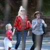 Gwen Stefani avec son mari mari Gavin Rossdale, leurs fils Kingston et Zuma vont à une fete d'Halloween, le 19 octobre 2013.